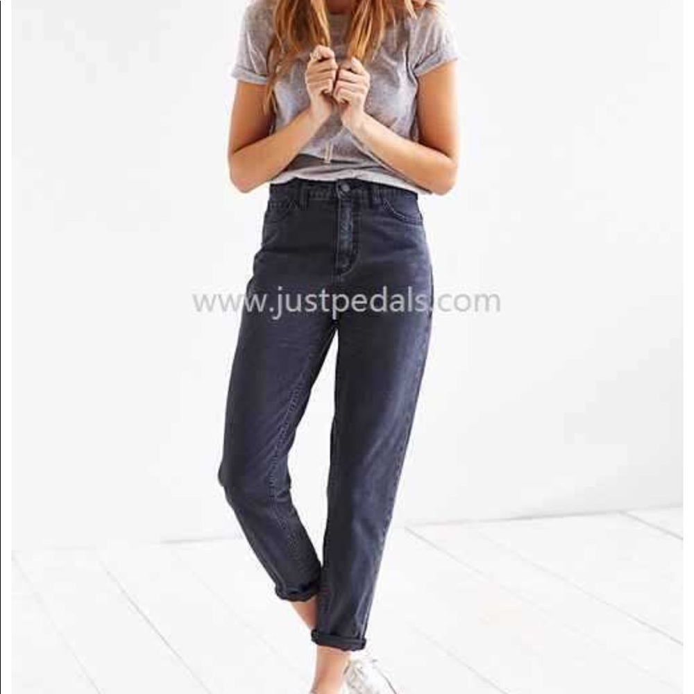 BDG the mom jean